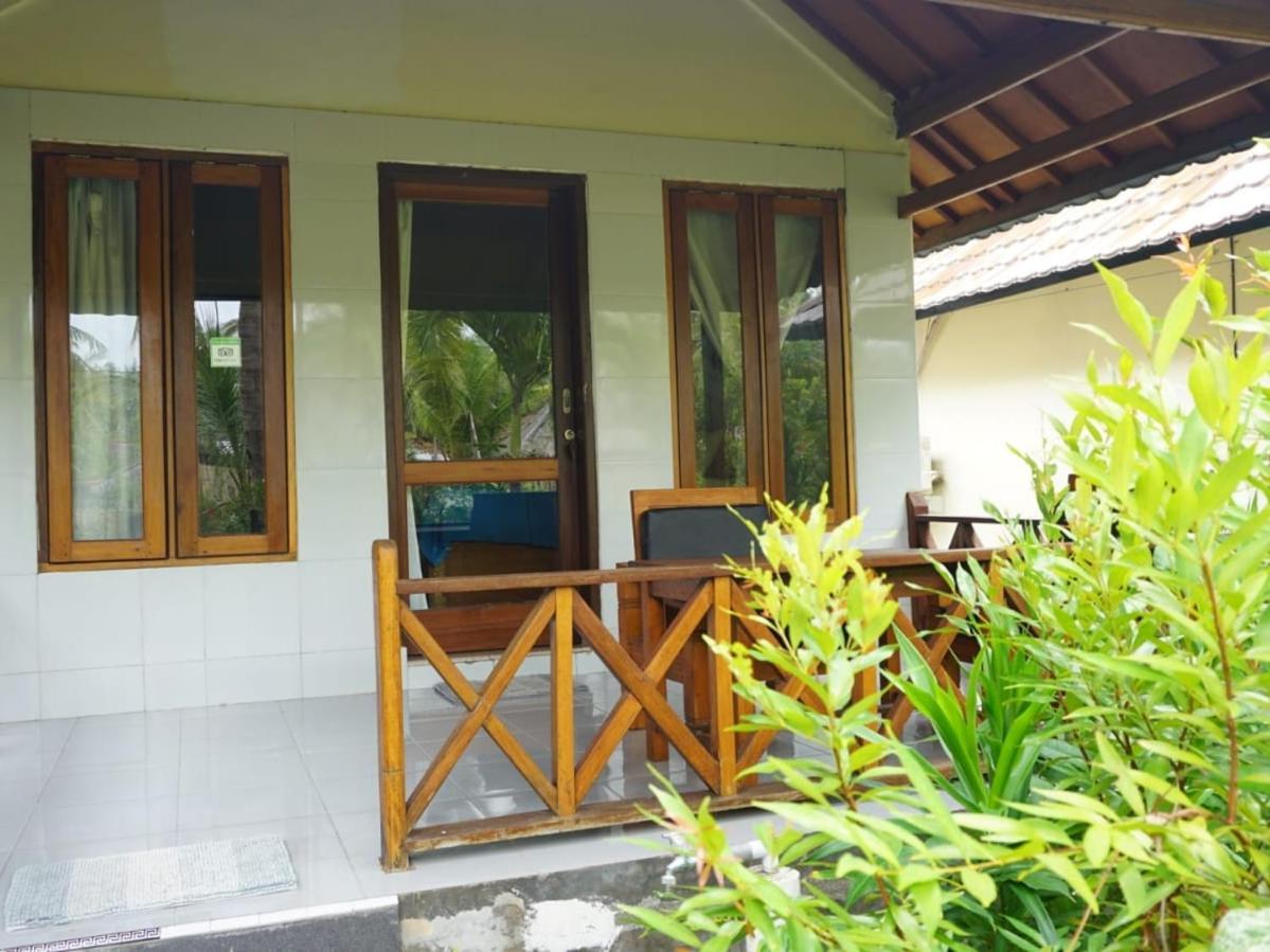 Fantastic Cottages Gili Meno Room photo